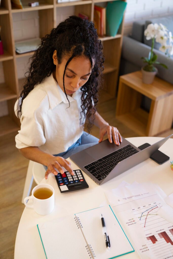 Orçamento e Controle de Gastos O Primeiro Passo para o Sucesso Financeiro _ Second